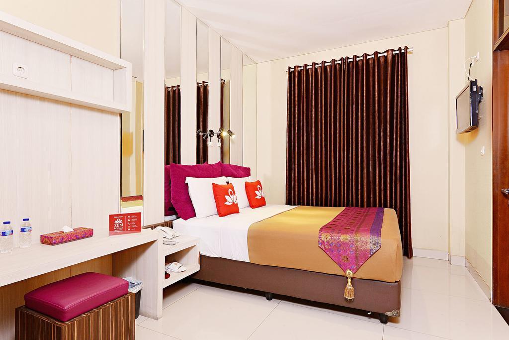 Zen Rooms Riau Natuna Bandung Eksteriør billede
